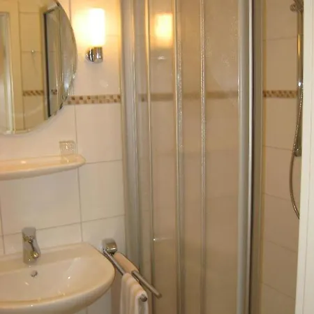 Gaestehaus Kuehn Inn